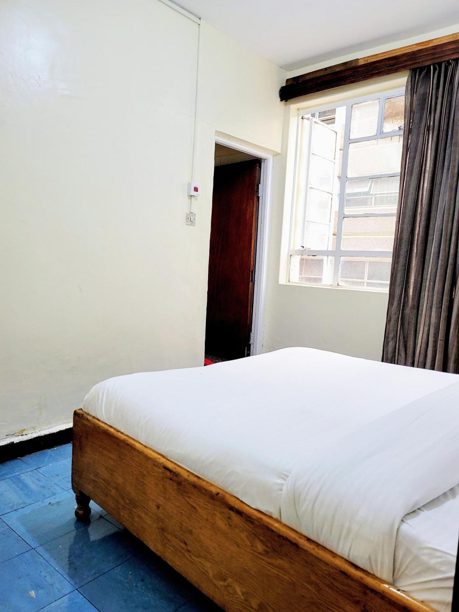 City Breeze Cbd Nairobi Exterior photo